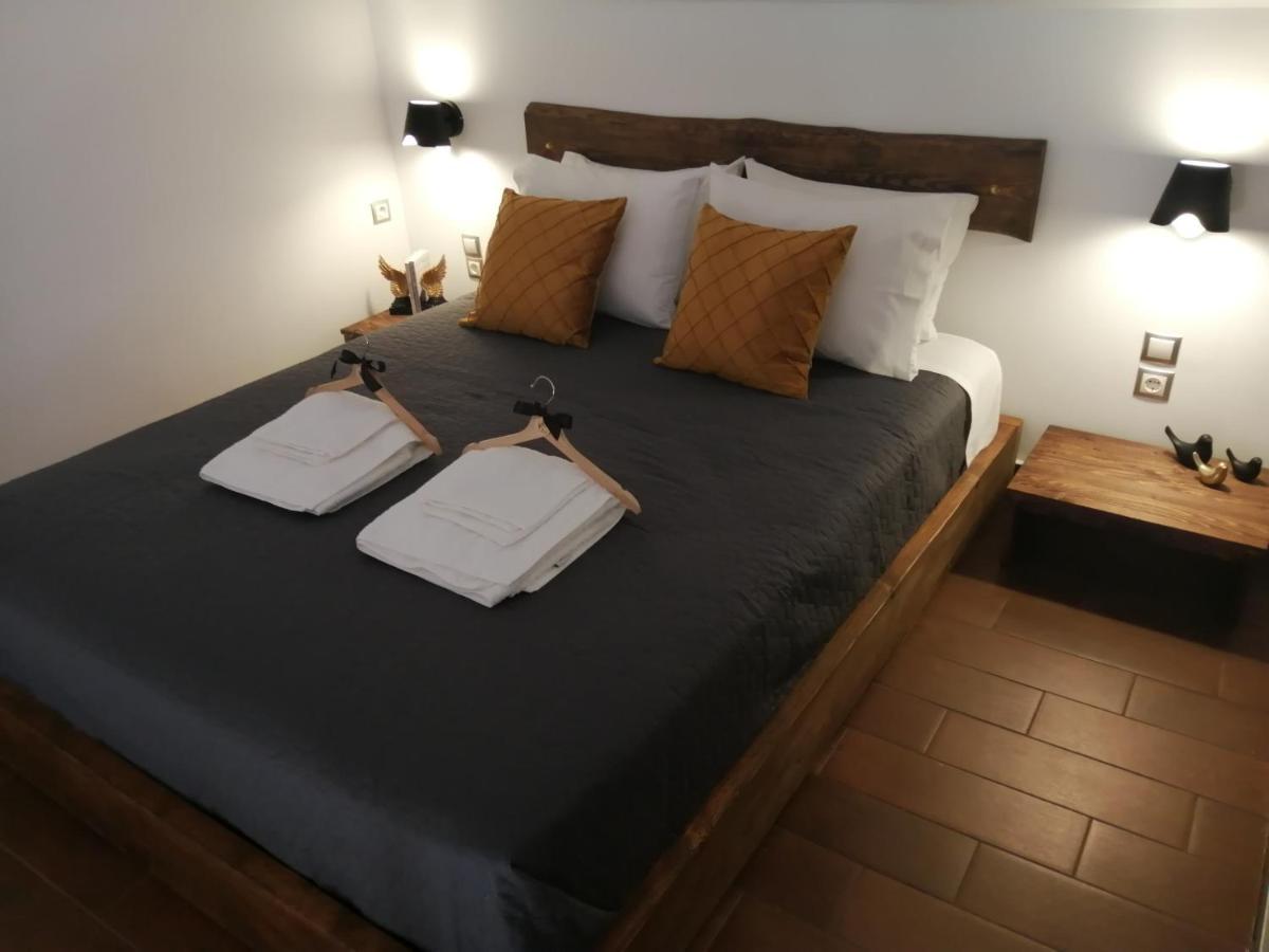 Rest On The Pedestrian Street Apartment Kalavryta